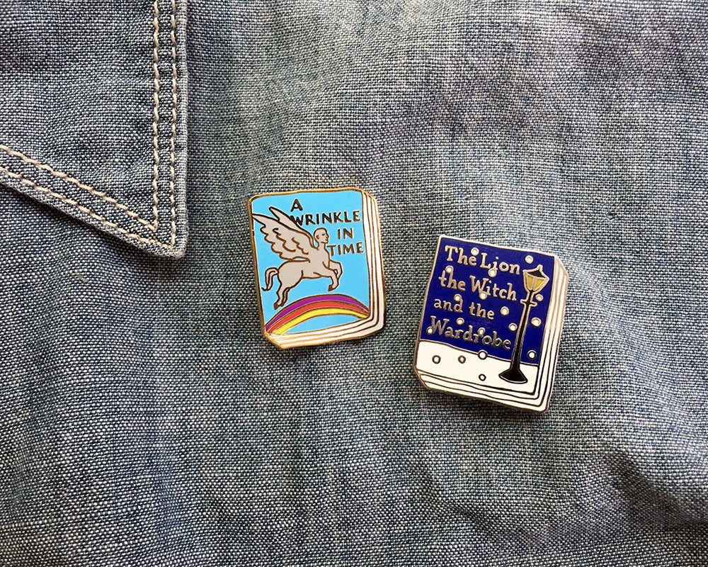 Book Pin: The Lion, the Witch, and the Wardrobe